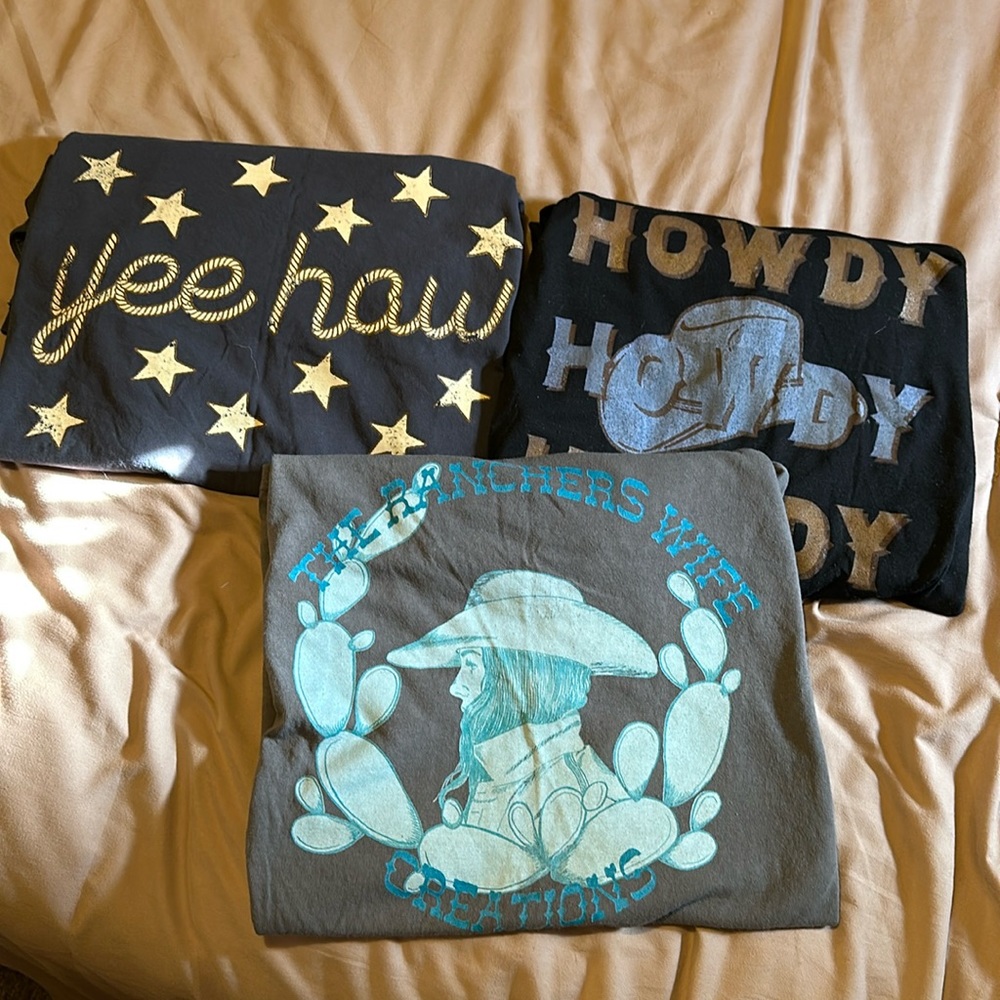 Western tee shirt bundle